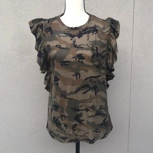 NWT camo shirt size small
